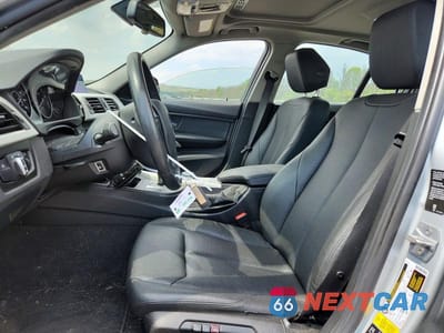 Zdjęcie 7 z 12 samochodu: 2018 BMW 320 XI VIN:WBA8A3C51JA499795 - miniatura