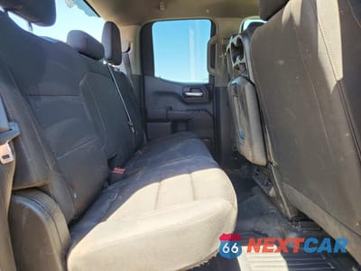 Zdjęcie 10 z 13 samochodu: 2025 CHEVROLET SILVERADO K1500 VIN:1GCRKAED8SZ244464 - miniatura