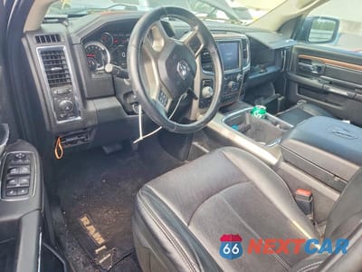 Zdjęcie 8 z 12 samochodu: 2018 RAM 1500 LARAMIE VIN:1C6RR7NM1JS258297 - miniatura