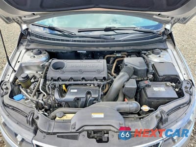Zdjęcie 11 z 12 samochodu: 2010 KIA FORTE EX VIN:KNAFU4A23A5291763 - miniatura