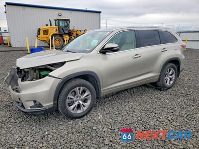 2015 TOYOTA HIGHLANDER XLE 5TDJKRFH0FS083130 - główne zdjęcie licytacji z USA - miniatura