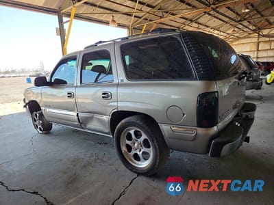 Drugie zdjęcie samochodu z przodu: 2002 GMC YUKON VIN:1GKEC13T22R132849 - miniatura