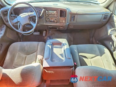 Zdjęcie 8 z 12 samochodu: 2004 CHEVROLET SILVERADO K1500 VIN:2GCEK19V341250542 - miniatura