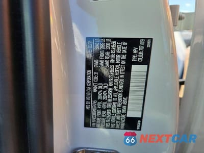 Zdjęcie 12 z 12 samochodu: 2021 VOLVO XC40 RECHARGE VIN:YV4ED3UR8M2574745 - miniatura