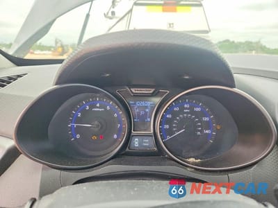 Zdjęcie 9 z 12 samochodu: 2015 HYUNDAI VELOSTER TURBO VIN:KMHTC6AE3FU249259 - miniatura