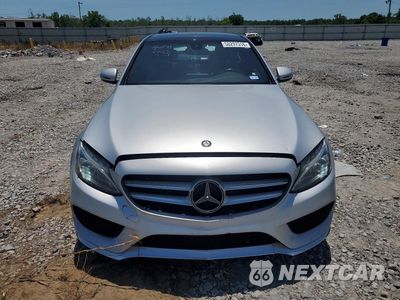 Piąte zdjęcie samochodu w środku: 2016 MERCEDES-BENZ C 300 4MATIC VIN:55SWF4KBXGU169063 - miniatura