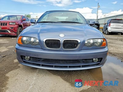 Piąte zdjęcie samochodu w środku: 2000 BMW 323 CI VIN:WBABR3341YEA82186 - miniatura