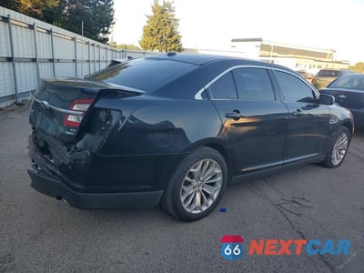 Trzecie zdjęcie samochodu z tyłu: 2019 FORD TAURUS VIN:1FAHP2J88KG107084 - miniatura