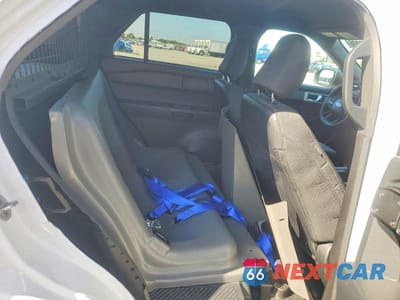 Zdjęcie 10 z 13 samochodu: 2023 FORD EXPLORER POLICE INTERCEPTOR VIN:1FM5K8AB3PGB84300 - miniatura