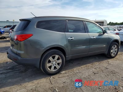 Trzecie zdjęcie samochodu z tyłu: 2011 CHEVROLET TRAVERSE LT VIN:1GNKRGED5BJ118486 - miniatura