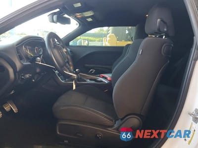 Zdjęcie 7 z 12 samochodu: 2016 DODGE CHALLENGER R VIN:2C3CDZFJ6GH234451 - miniatura