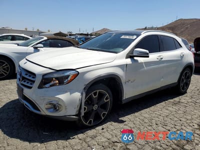 2018 MERCEDES-BENZ GLA 250 WDCTG4EB6JJ504780 - główne zdjęcie licytacji z USA - miniatura