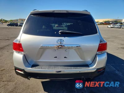 Zdjęcie 6 z 13 samochodu: 2011 TOYOTA HIGHLANDER SE VIN:5TDZK3EHXBS040815 - miniatura