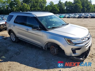 Czwarte zdjęcie samochodu z boku: 2018 FORD EXPLORER XLT VIN:1FM5K8D83JGB91142 - miniatura