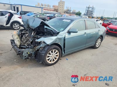 2011 TOYOTA CAMRY XLE 4T4BF3EK1BR152255 - główne zdjęcie licytacji z USA - miniatura