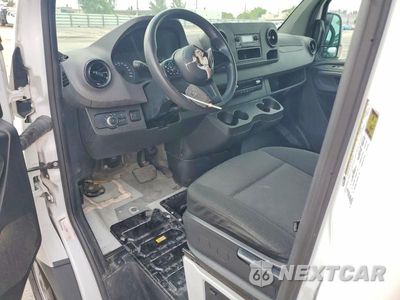 Zdjęcie 8 z 13 samochodu: 2022 MERCEDES-BENZ SPRINTER 2500 VIN:W1Y40CHY1NT105189 - miniatura