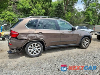 Trzecie zdjęcie samochodu z tyłu: 2013 BMW X5 XDRIVE35I VIN:5UXZV4C57D0E04475 - miniatura