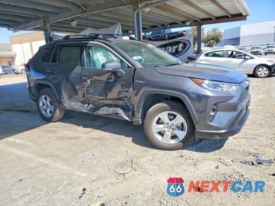 Czwarte zdjęcie samochodu z boku: 2019 TOYOTA RAV4 HYBRID XLE VIN:2T3RWRFV4KW036270 - miniatura