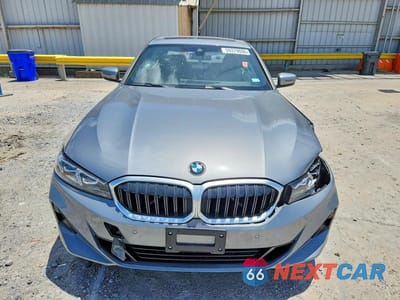 Piąte zdjęcie samochodu w środku: 2024 BMW 330I VIN:3MW69FF01R8E82228 - miniatura
