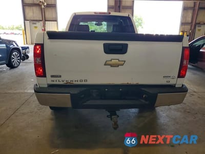 Zdjęcie 6 z 12 samochodu: 2007 CHEVROLET SILVERADO K1500 VIN:1GCEK19067Z611990 - miniatura
