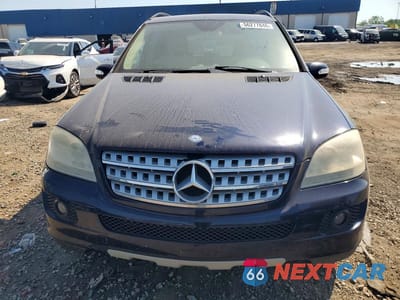Piąte zdjęcie samochodu w środku: 2008 MERCEDES-BENZ ML 350 VIN:4JGBB86EX8A354677 - miniatura