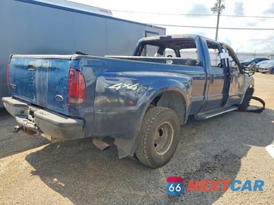 Trzecie zdjęcie samochodu z tyłu: 2001 FORD F350 SUPER DUTY VIN:1FTWW33F91ED07438 - miniatura
