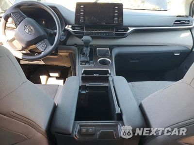 Zdjęcie 8 z 13 samochodu: 2023 TOYOTA SIENNA LE VIN:5TDBSKFC0PS077278 - miniatura