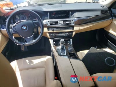 Zdjęcie 8 z 12 samochodu: 2016 BMW 528 I VIN:WBA5A5C58GG352202 - miniatura