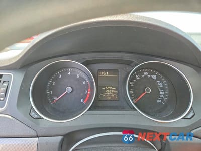 Zdjęcie 9 z 12 samochodu: 2017 VOLKSWAGEN JETTA S VIN:3VW2B7AJ3HM203733 - miniatura