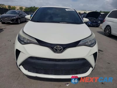 Piąte zdjęcie samochodu w środku: 2021 TOYOTA C-HR XLE VIN:NMTKHMBX4MR124826 - miniatura