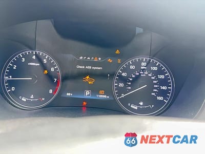 Zdjęcie 8 z 10 samochodu: 2017 GENESIS G80 3.8 VIN:KMHGN4JE0HU210311 - miniatura