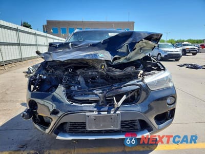 Piąte zdjęcie samochodu w środku: 2018 BMW X1 XDRIVE28I VIN:WBXHT3C36J5K25189 - miniatura