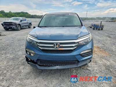 Piąte zdjęcie samochodu w środku: 2018 HONDA PILOT EX VIN:5FNYF5H34JB021207 - miniatura
