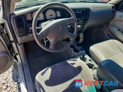 Zdjęcie 8 z 12 samochodu: 2003 TOYOTA TACOMA XTRACAB PRERUNNER VIN:5TESN92N93Z231393 - miniatura