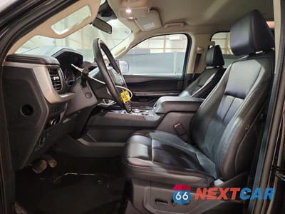 Zdjęcie 7 z 13 samochodu: 2024 FORD EXPEDITION XLT VIN:1FMJU1J80REA41565 - miniatura
