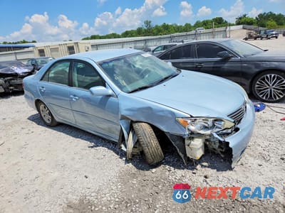 Czwarte zdjęcie samochodu z boku: 2006 TOYOTA CAMRY LE VIN:4T1BE32K56U715525 - miniatura