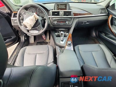 Zdjęcie 8 z 12 samochodu: 2014 BMW 328 XI VIN:WBA3B3C55EF544916 - miniatura