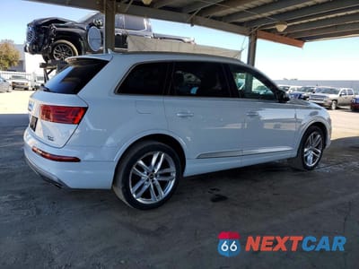 Trzecie zdjęcie samochodu z tyłu: 2017 AUDI Q7 PRESTIGE VIN:WA1VAAF71HD011097 - miniatura