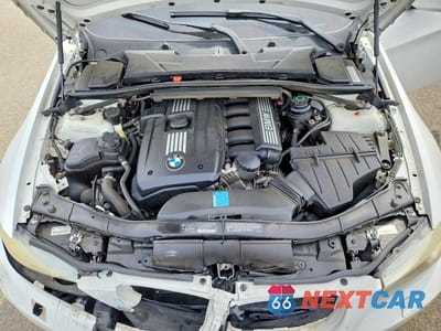 Zdjęcie 11 z 12 samochodu: 2011 BMW 328 XI SULEV VIN:WBAPK5G57BNN24630 - miniatura
