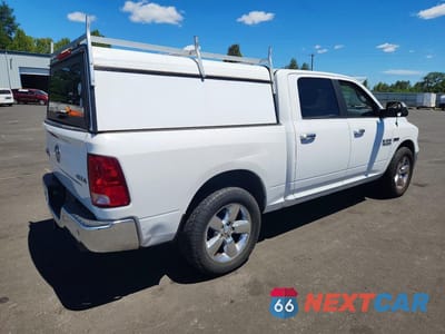 Trzecie zdjęcie samochodu z tyłu: 2018 RAM 1500 SLT VIN:1C6RR7LM7JS354471 - miniatura