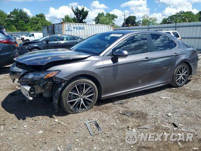 2022 TOYOTA CAMRY SE 4T1G11AKXNU046030 - główne zdjęcie licytacji z USA - miniatura