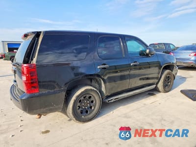 Trzecie zdjęcie samochodu z tyłu: 2012 CHEVROLET TAHOE POLICE VIN:1GNLC2E02CR170067 - miniatura