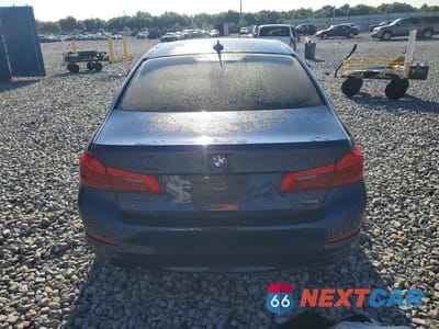 Zdjęcie 6 z 12 samochodu: 2019 BMW 540 I VIN:WBAJE5C51KWW15860 - miniatura