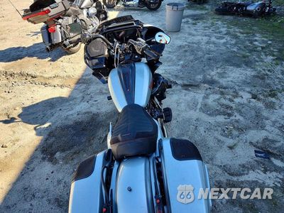 Zdjęcie 6 z 9 samochodu: 2025 HARLEY-DAVIDSON FLTRXSTSE VIN:1HD1TL813SB953575 - miniatura