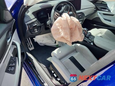 Zdjęcie 8 z 12 samochodu: 2022 BMW M5 VIN:WBS83CH06NCK64273 - miniatura