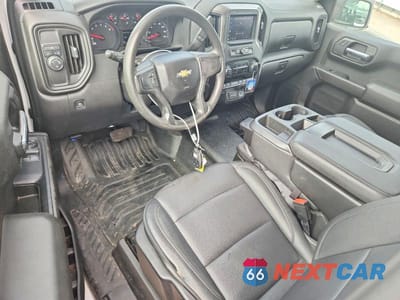Zdjęcie 8 z 12 samochodu: 2023 CHEVROLET SILVERADO C1500 VIN:3GCNAAEK5PG350930 - miniatura