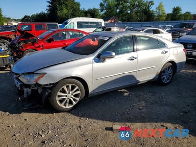 2011 LEXUS ES 350 JTHBK1EG6B2431849 - główne zdjęcie licytacji z USA - miniatura