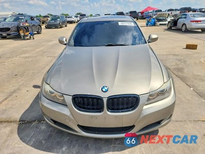 Piąte zdjęcie samochodu w środku: 2011 BMW 3 SERIES 328I VIN:WBAPH7G51BNM58375 - miniatura