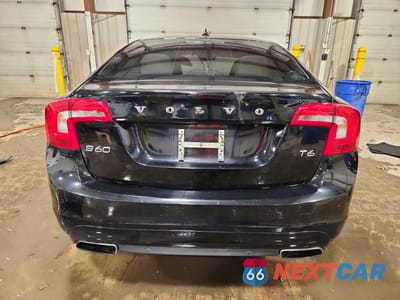 Zdjęcie 6 z 13 samochodu: 2016 VOLVO S60 PLATINUM VIN:YV149MFM5G2395245 - miniatura