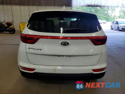 Zdjęcie 6 z 13 samochodu: 2017 KIA SPORTAGE LX VIN:KNDPMCACXH7040814 - miniatura